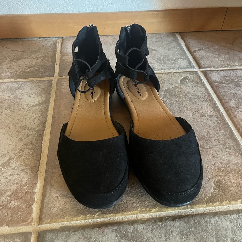 Comfortview Black Women's Strappy Flats